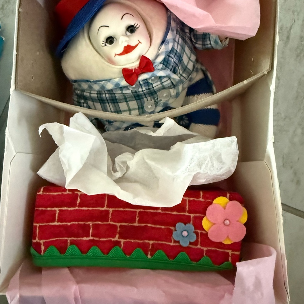 Humpty Dumpty Plush with Brick Wall Box